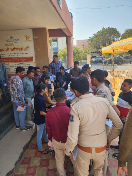 મોરબી જિલ્લા પોલીસ, નક્ષત્ર હોસ્પિટલ દ્વારા સવેરોગ ફ્રી નિદાન કેમ્પ યોજાયા