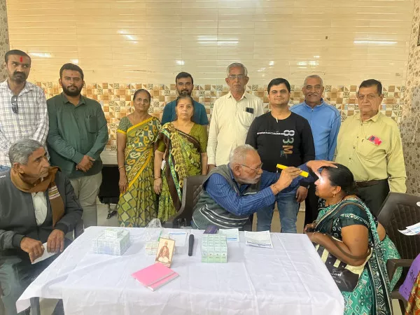 મોરબીમાં નેત્રયજ્ઞ કેમ્પમાં ૩૦૪ આંખના દર્દીઓના નેત્રમણીના ઓપરેશન કરાયા