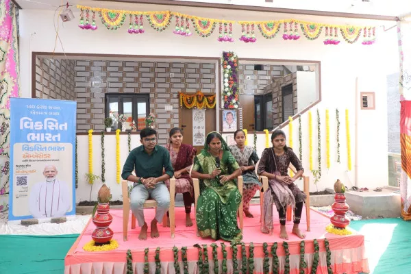 સારું મકાન અને સંતાનોને ભણાવી સ્વનિર્ભર બનાવાના મહિલાના યોગદાનને પીએમ મોદીએ બિરદાવ્યું