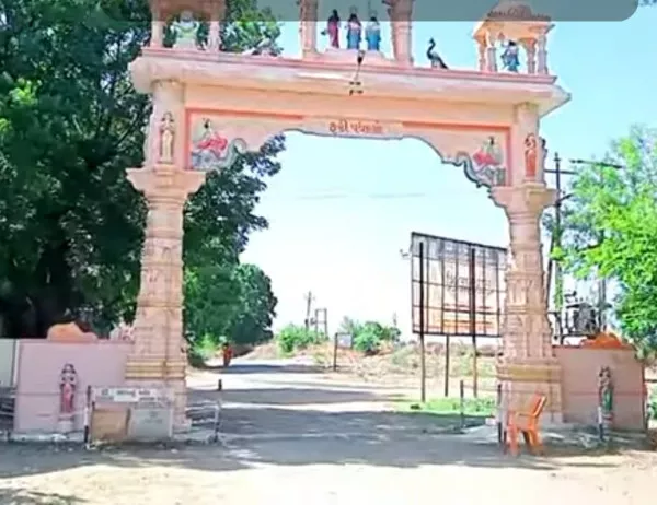 સિંચાઇ માટે પાણી મળી રહે પણ પીવાના પાણી માટે મારવા પડતા વલખા
