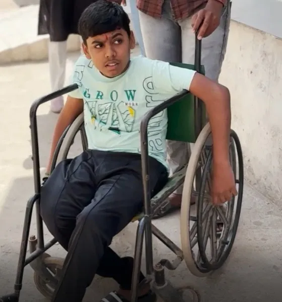 કેલ્શિયમની ખામીથી શરીરના 150 હાડકામાં ક્રેક  છતાં ભાવિનનું મનોબળ મજબૂત, મોટો થઈ તલાટી બનવા મક્કમ
