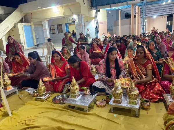 મોરબીના નાની વાવડી ગામે ઉમિયા માતા સિદસર દ્વારા ત્રિવિધ કાર્યક્રમો યોજાયા
