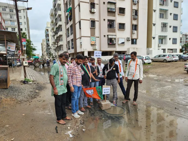 ગટરના 25 જેટલા ગટરના ઢાંકણા તૂટી ગયા છતાં તંત્ર બેધ્યાન
