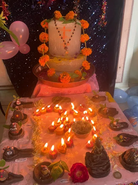 મોરબીના રોયલ પાર્કમાં અમરનાથ જ્યોતિલિંગના દર્શન કરીને લોકો ધન્ય બન્યા

