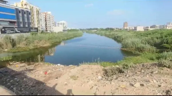 મોરબીમાં સ્વચ્છતા નામે તુર્ત બંધ કરી કોંગ્રેસે કાલીન્દ્રી નદીની સફાઈની માંગ ઉઠાવી
