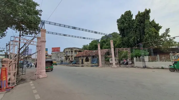 મોરબીમાં નવરાત્રી મહોત્સવની તૈયારીનો ધમધમાટ, ચોકે ચોકે સર્જયો સોળે શણગાર