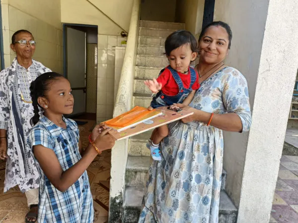 બગથળાના પ્રોફેસરે પોતાના પુત્રના જન્મદિવસની અનોખી રીતે ઉજવણી કરી