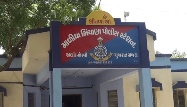 માળીયાના મોટા દહીંસરા ગામે યુવકની હત્યા કરનાર ત્રણ ઝડપાયા