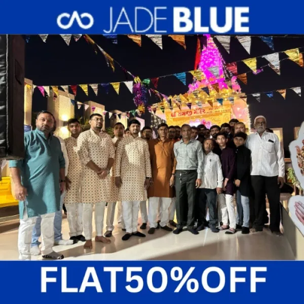 સનરાઈઝ વિલામાં આજે રામજી મંદિરની પ્રાણ પ્રતિષ્ઠાને એક વર્ષ પૂર્ણ થતા ભવ્ય આયોજન કરાયું.
