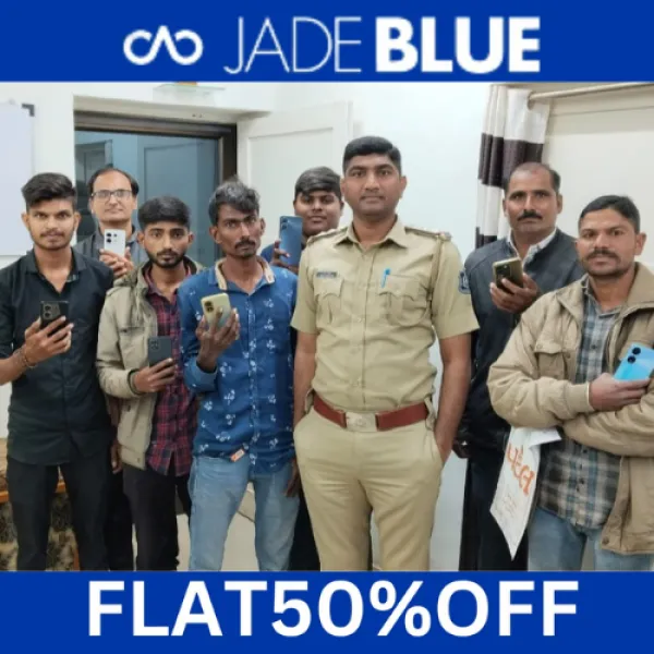 હળવદમાં 7 મૂળ માલિકો પોલીસે મોબાઈલ ફોન શોધી પરત આપ્યા
