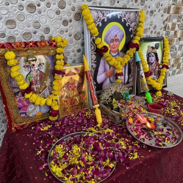 મોરબી જલારામ ધામ મહિલા મંડળ દ્વારા  હોળીના રસીયા યોજાયા