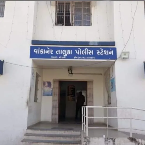 વાંકાનેરના કલાવડી નજીક કાર હડફેટે એકનું મોત 
