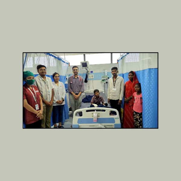 ઝેરી જનાવર કરડી ગયા બાદ સઘન સારવાર કરીને બાળકનો જીવ બચાવતી આયુષ હોસ્પિટલ