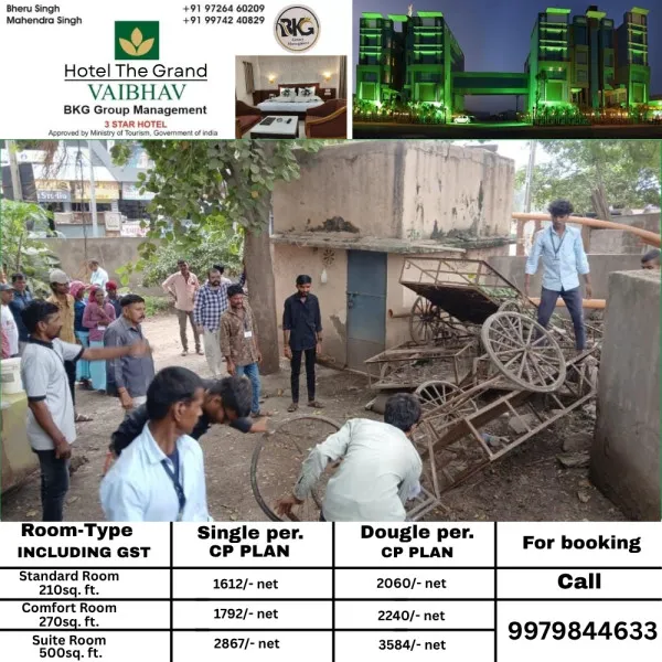 મોરબીના મહેન્દ્રનગર પાસે રોડને નડતરરૂપ 20 કેબીનો અને 25 હોડીગ્સને હટાવ્યા