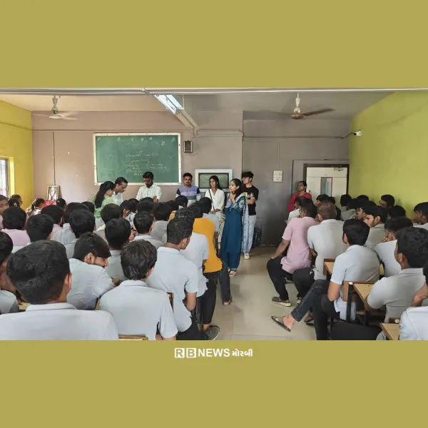 મોરબી ઓમવીવીઆઈએમ કોલેજમાં વાવડી રોડ અર્બન હેલ્થ સેન્ટર દ્વારા તમાકુ નિષેધ કાર્યક્રમ યોજાયો 
