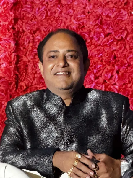 વિમલભાઈ સુરેશભાઈ જોશી (લોખંડવાળા) નું દુઃખદ અવસાન, કાલે સ્મશાનયાત્રા
